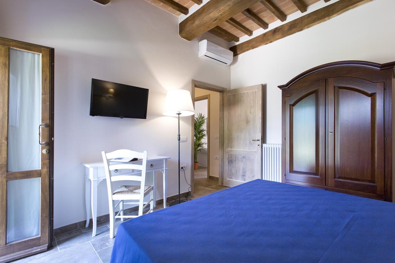 Aparthotel Casale San Galgano Chiusdino Exterior foto