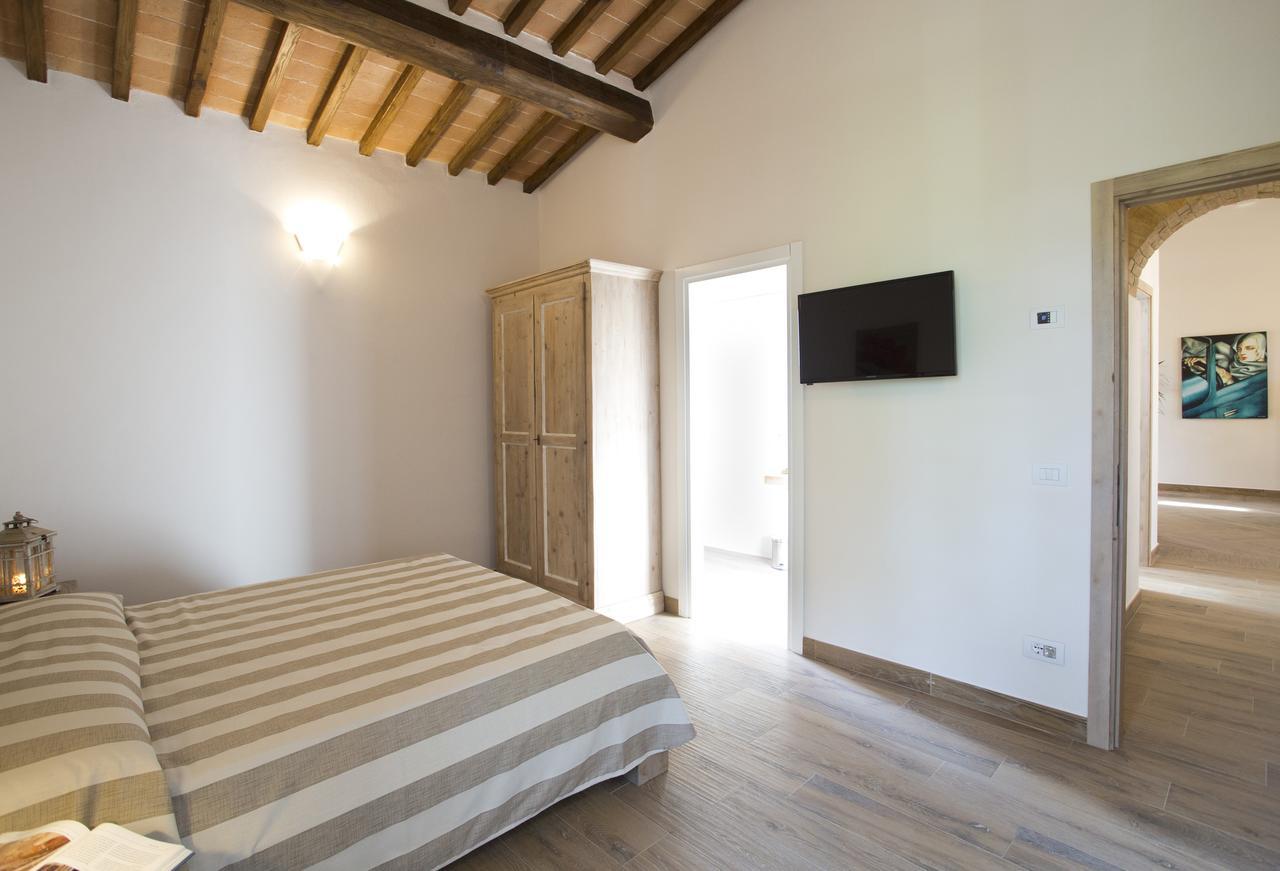 Aparthotel Casale San Galgano Chiusdino Exterior foto