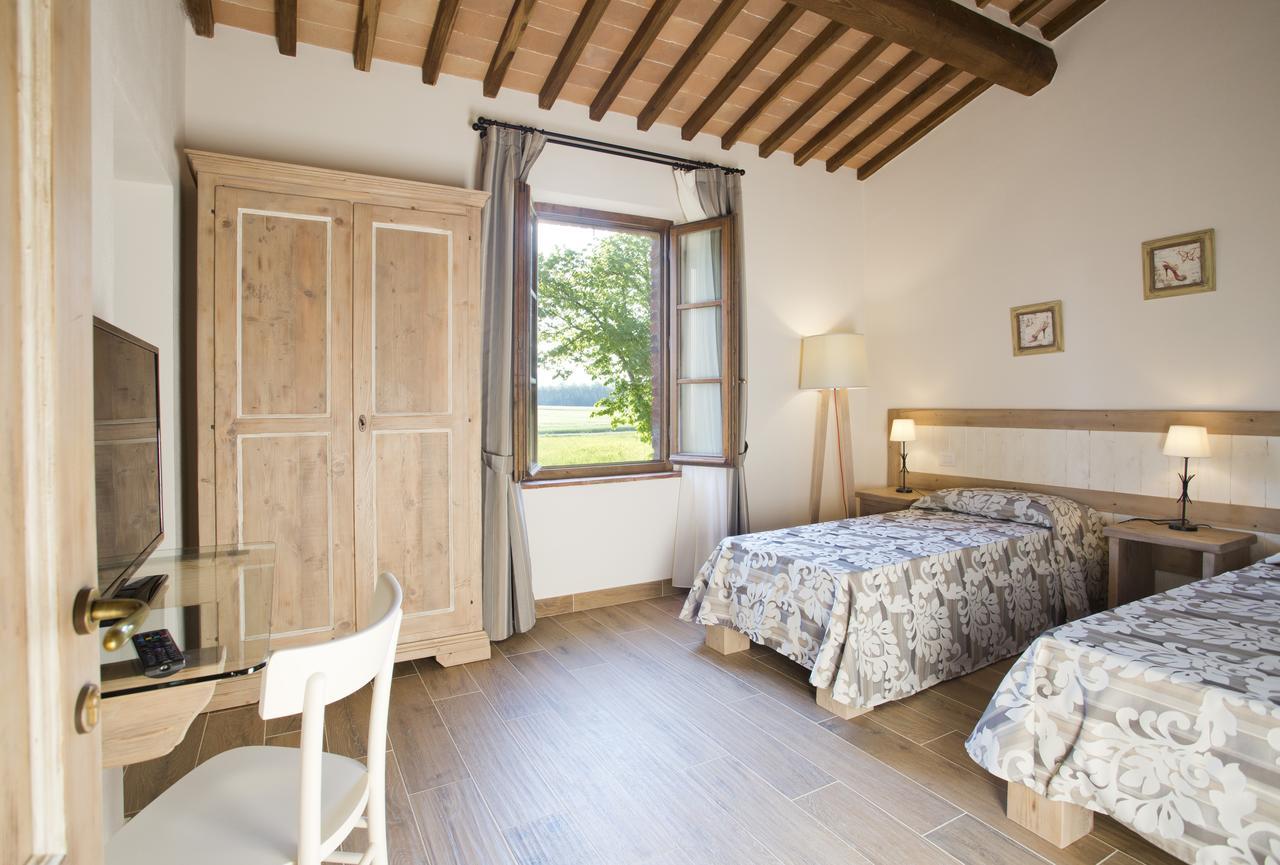 Aparthotel Casale San Galgano Chiusdino Exterior foto