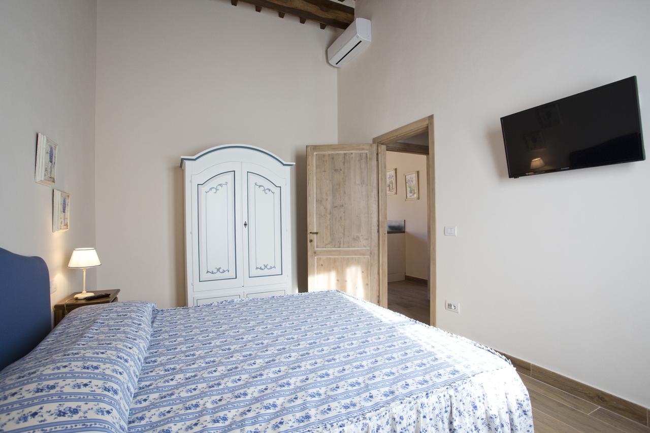 Aparthotel Casale San Galgano Chiusdino Exterior foto