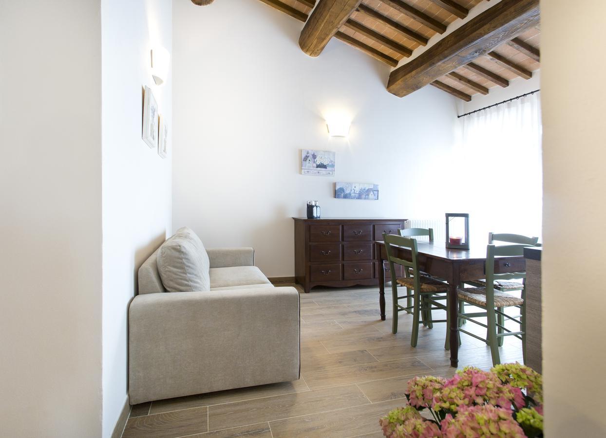 Aparthotel Casale San Galgano Chiusdino Exterior foto