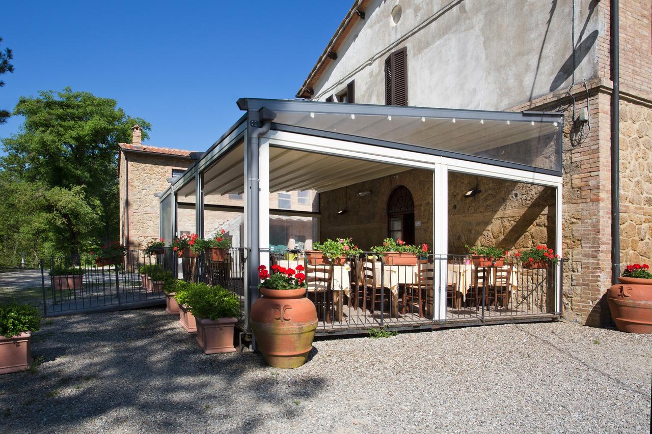 Aparthotel Casale San Galgano Chiusdino Exterior foto